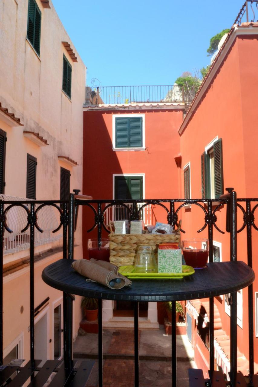 I 26 Gradini Capri Bed & Breakfast ภายนอก รูปภาพ